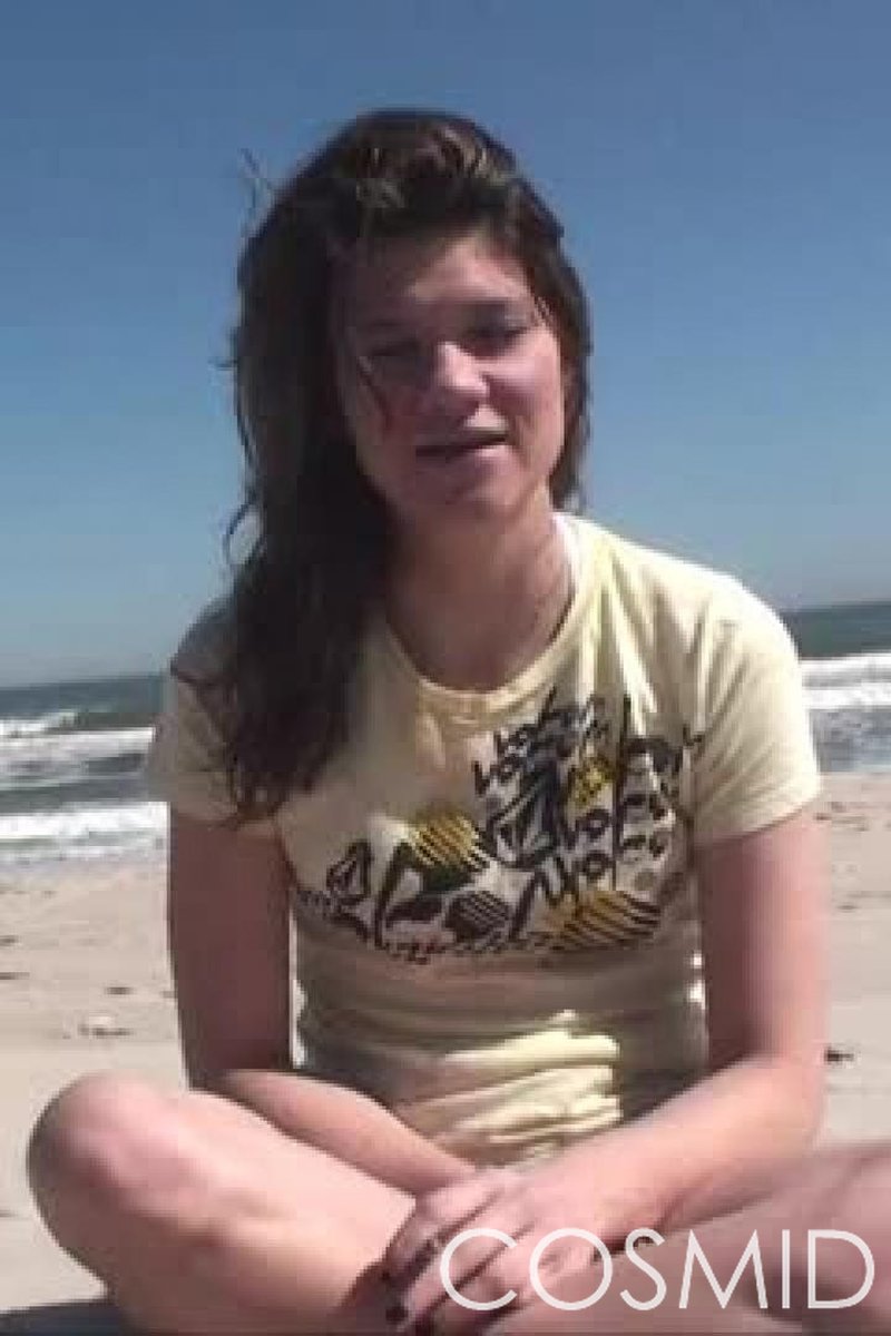 Introducing Ashley Brown - Screenshot 1 of 4 - Public Nudity