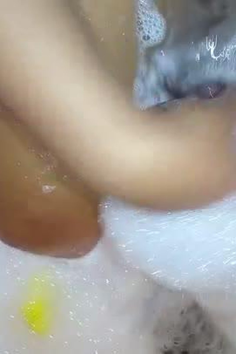 Bath Time - Screenshot 1 of 4 - Bathroom