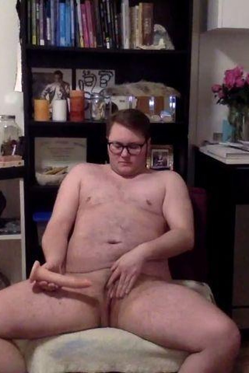 Ftm Fucked With Dildo - Screenshot 1 of 4 - Masturbation