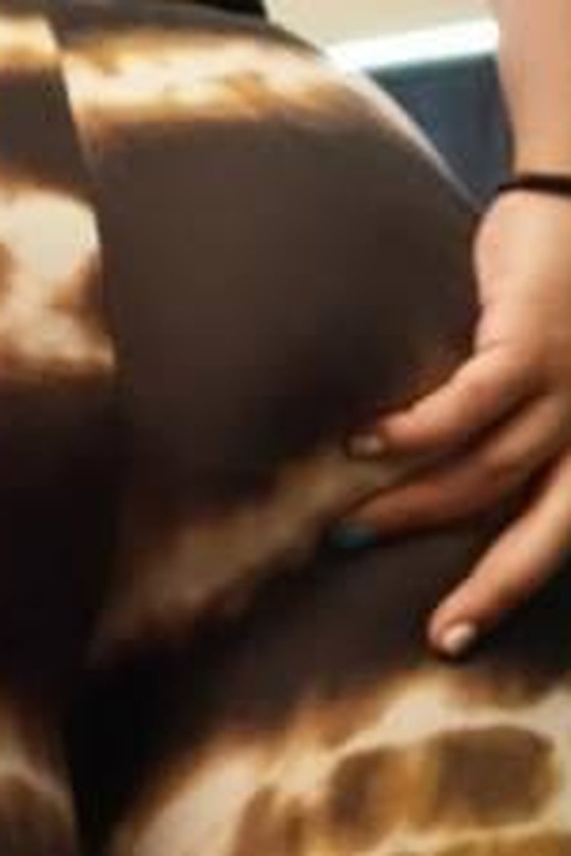 Tiny Waist.Fat Ass - Screenshot 1 of 4 - Ass Fetish