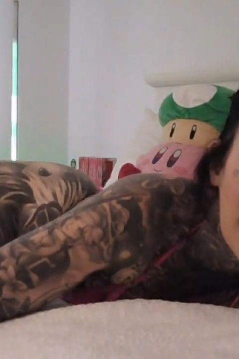 Live Stream - Screenshot 1 of 4 - Live Show