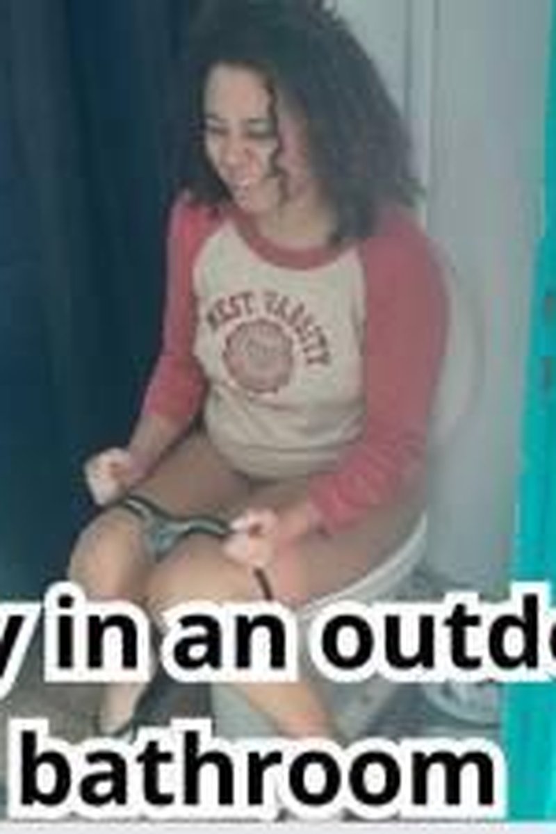 Outdoor Bathroom Routine- Just Another Day - Screenshot 1 of 4 - Fetish
