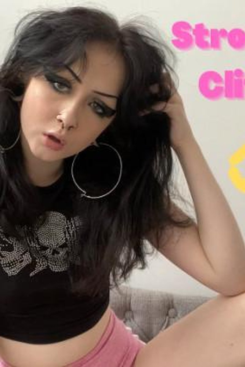 Stroke Your Tiny Clitty For Me - Screenshot 1 of 4 - Femdom