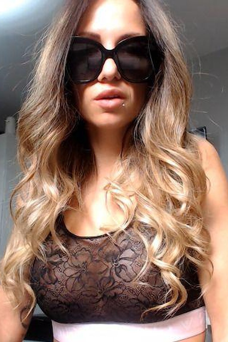 TP-manyvidsspanishfindomsonia-your-wife-prefers-me-spanish-audio-joi