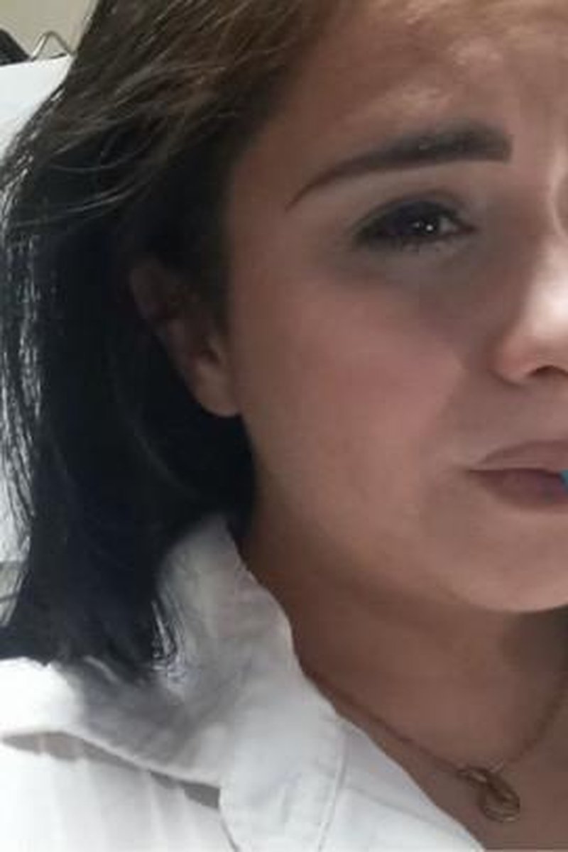 Smoking While Crying - Screenshot 1 of 4 - Crying