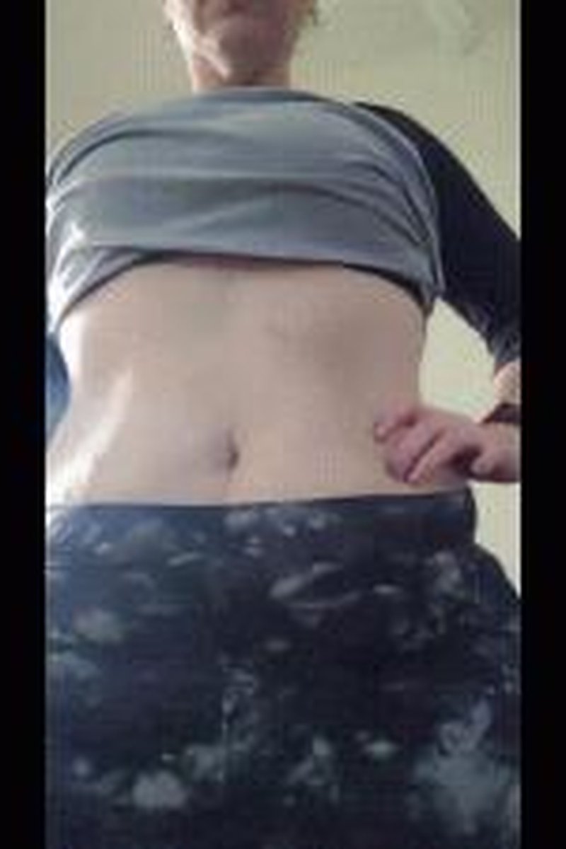 Feeling Myself - Screenshot 1 of 4 - Belly Fetish