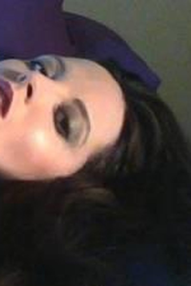Update - Screenshot 1 of 4 - Femdom