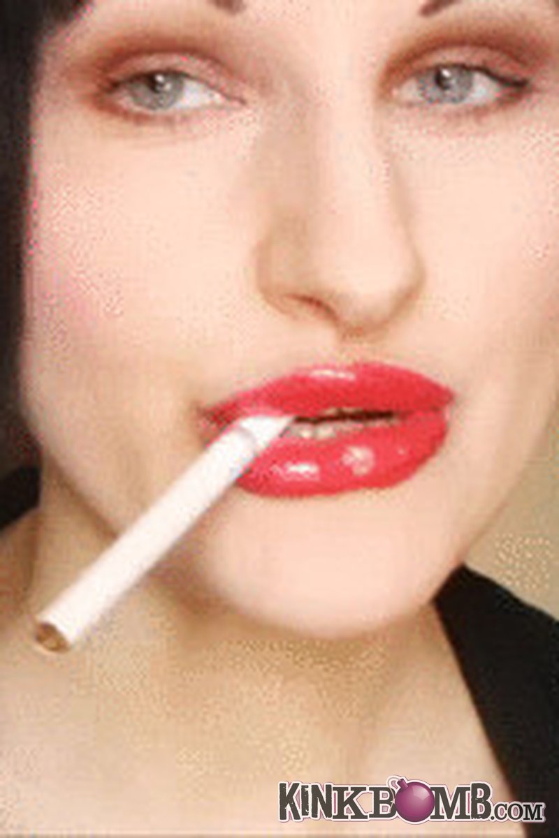 Lady Mesmeratrix Fucks Your Mind: Teeth Cigarette Dangling HD Video Request (Multifilter) - Screenshot 1 of 4 - Makeup