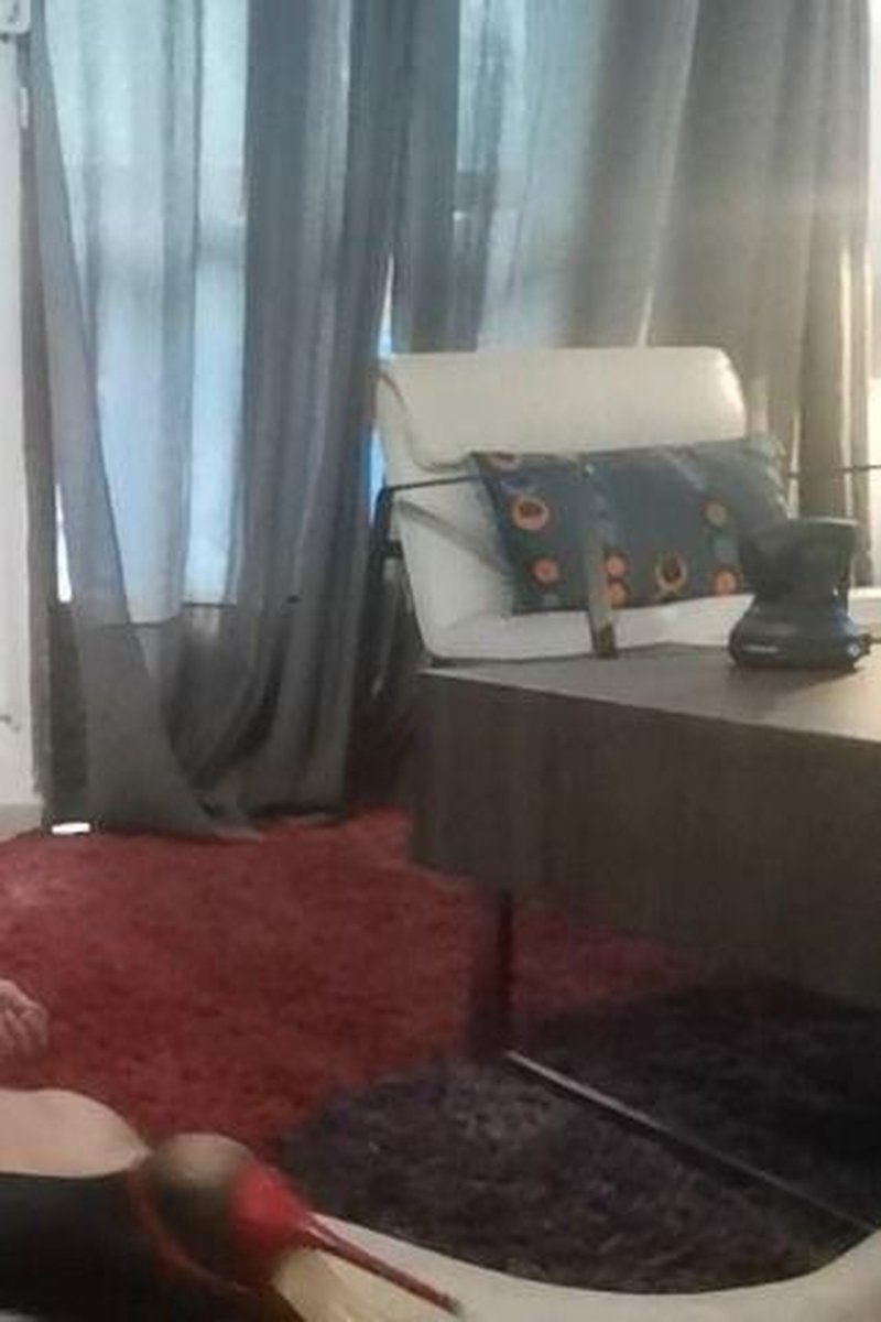 Ballbusting 2 - Screenshot 1 of 4 - Femdom