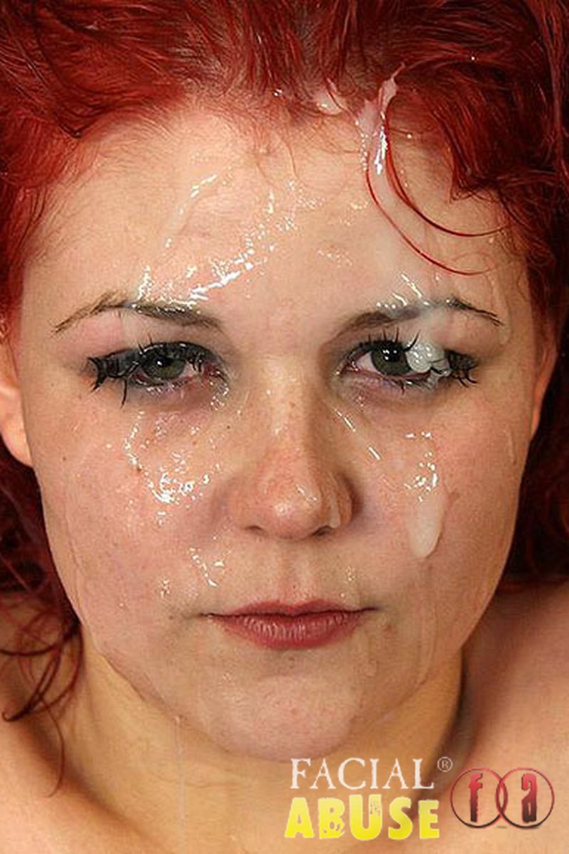 Beth - Screenshot 1 of 4 - Blowjob