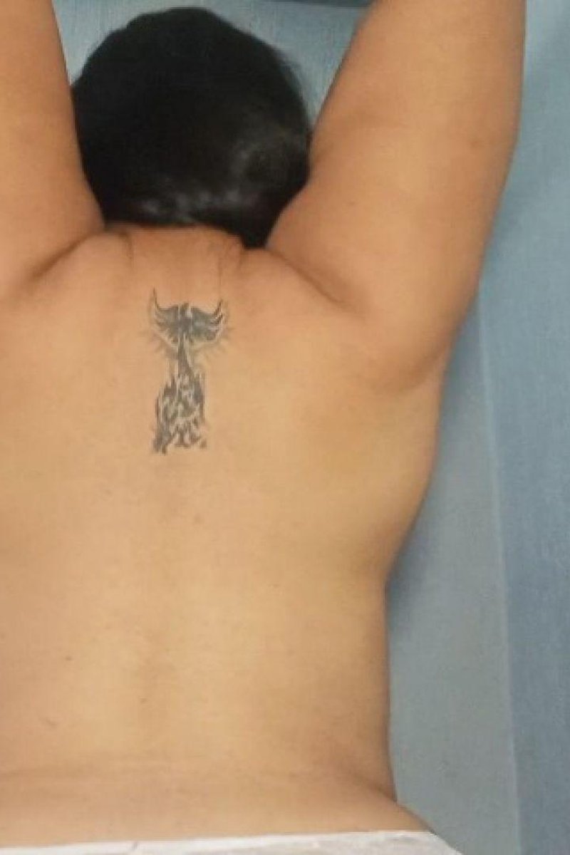 Chubby Back Stretching. Back Rolls - Screenshot 1 of 4 - Back Fetish