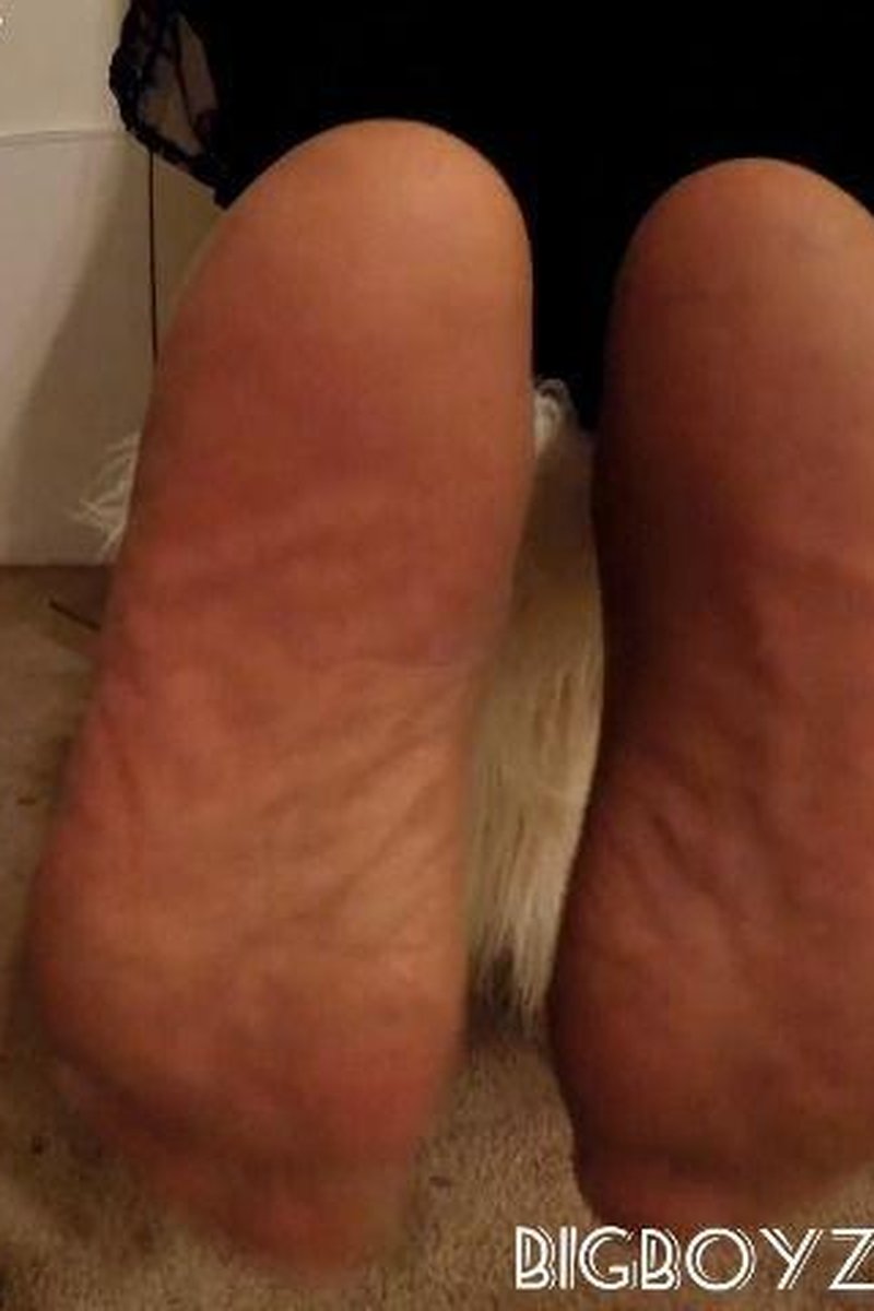 Nylon JOI - Screenshot 1 of 4 - Domination