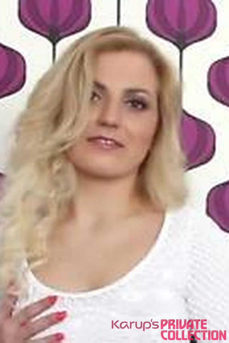 Anastacia - Screenshot 1 of 4 - Anastacia 2217