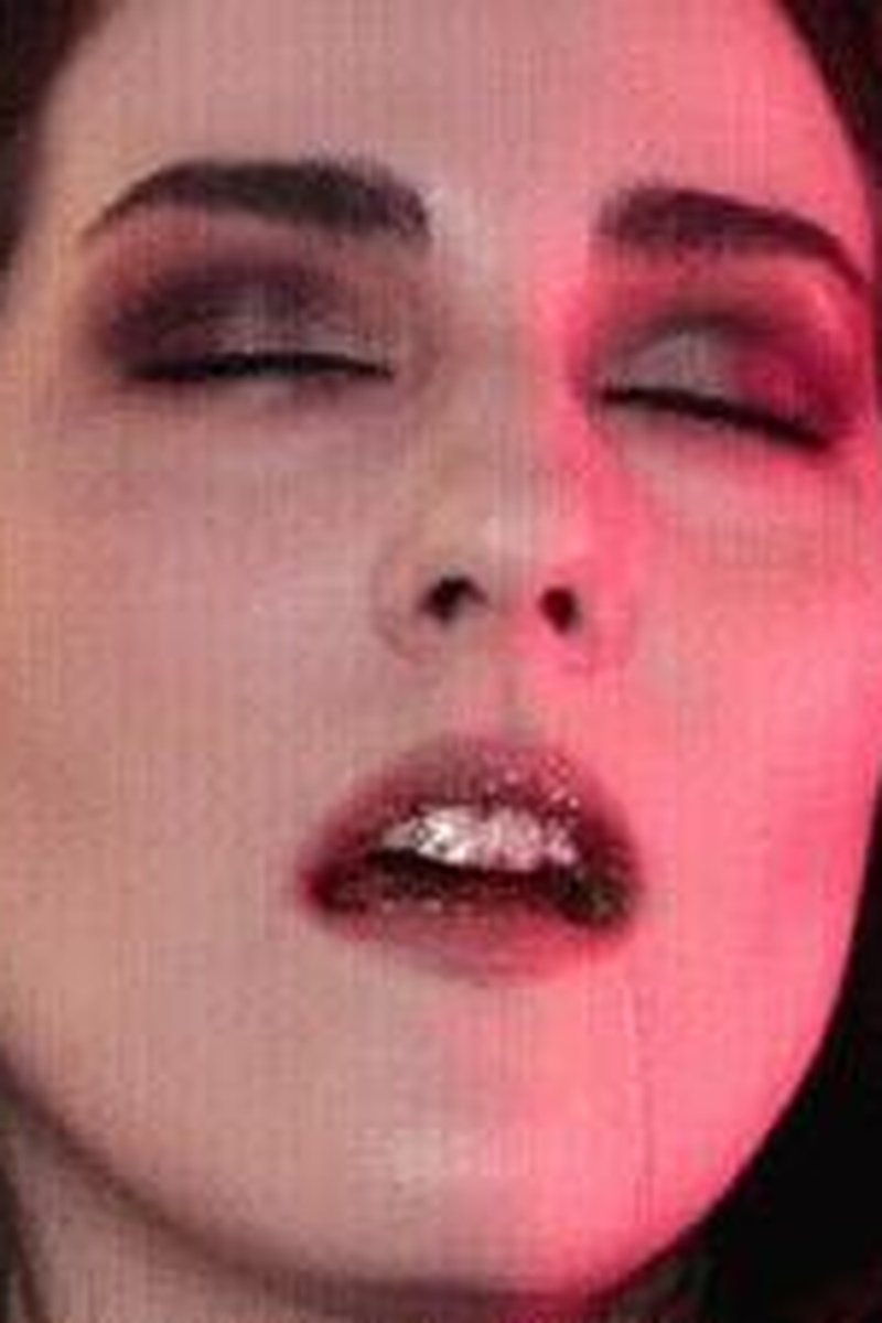 Glittergasm - Screenshot 1 of 4 - Beautiful Agony