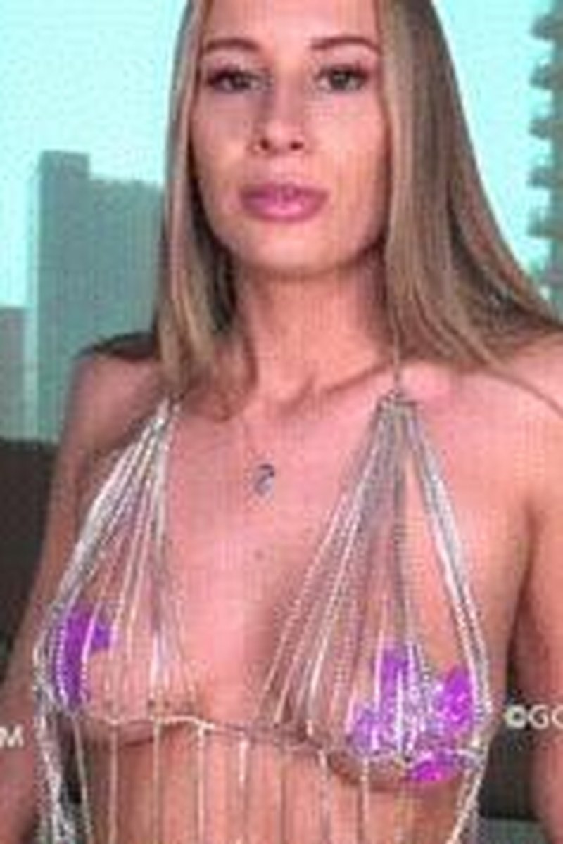 Tit Trance Loop - Screenshot 1 of 4 - Bitch