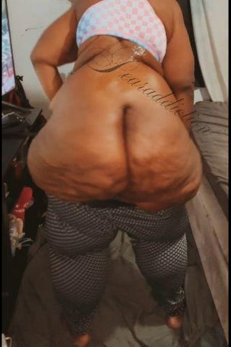 Shakeable - Screenshot 1 of 4 - BBW