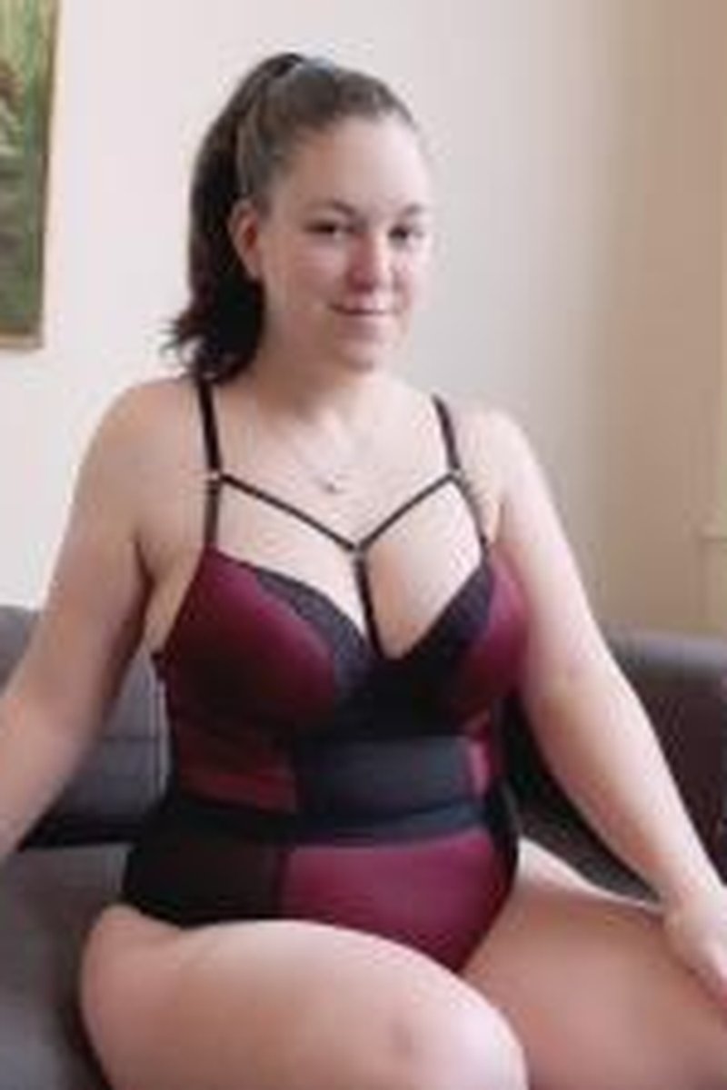 Sensitivity Training 2 - Screenshot 1 of 4 - Humiliation