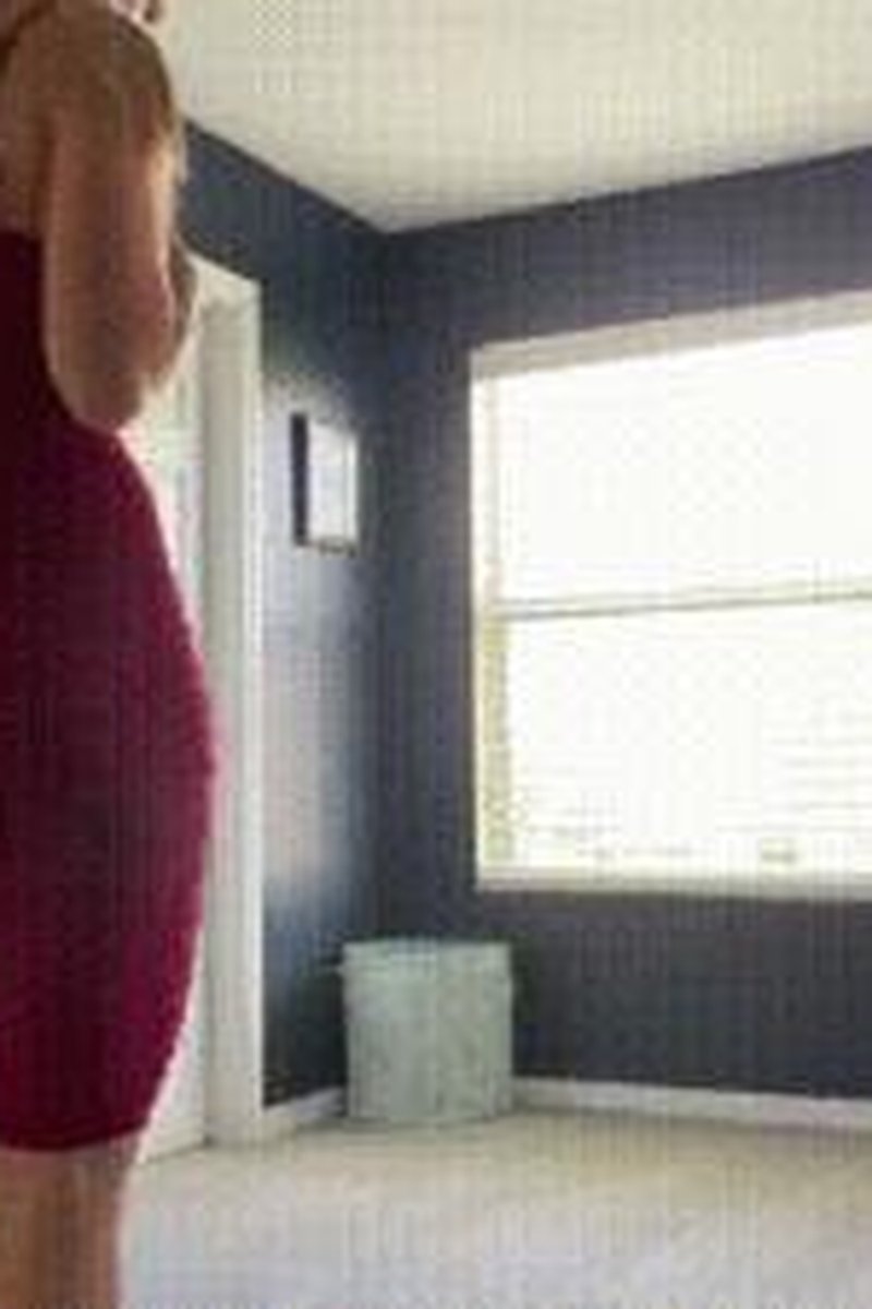 Double Strip - Screenshot 1 of 4 - Dancing