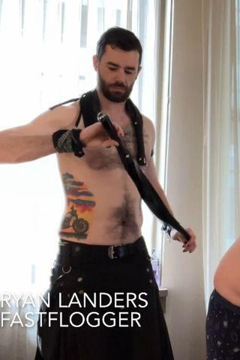 Ryan Landers Flogging - Screenshot 1 of 4 - BDSM