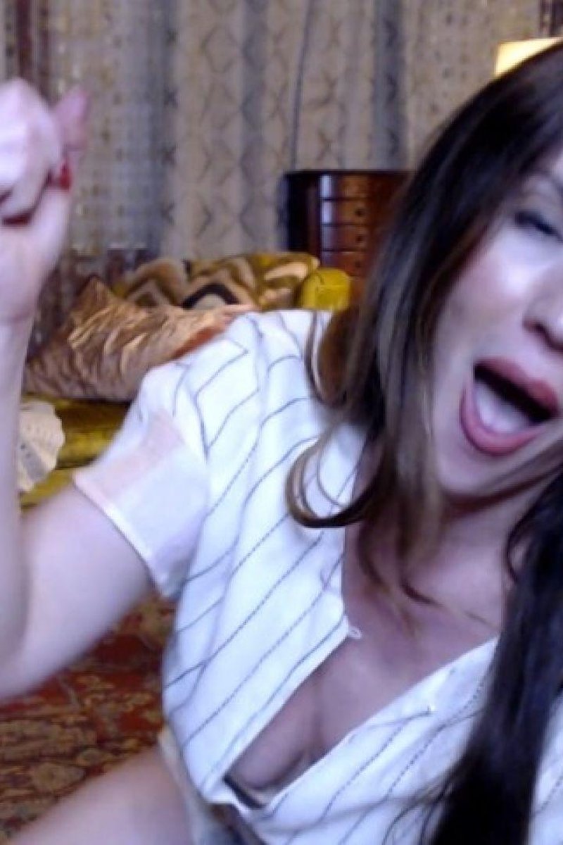 Twerk For The Ring - Screenshot 1 of 4 - Comedy