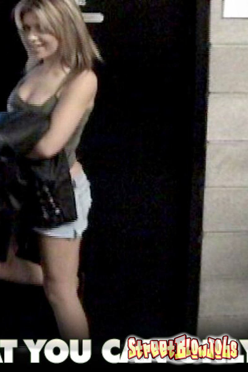 Ridding Out - Screenshot 1 of 4 - All Sex