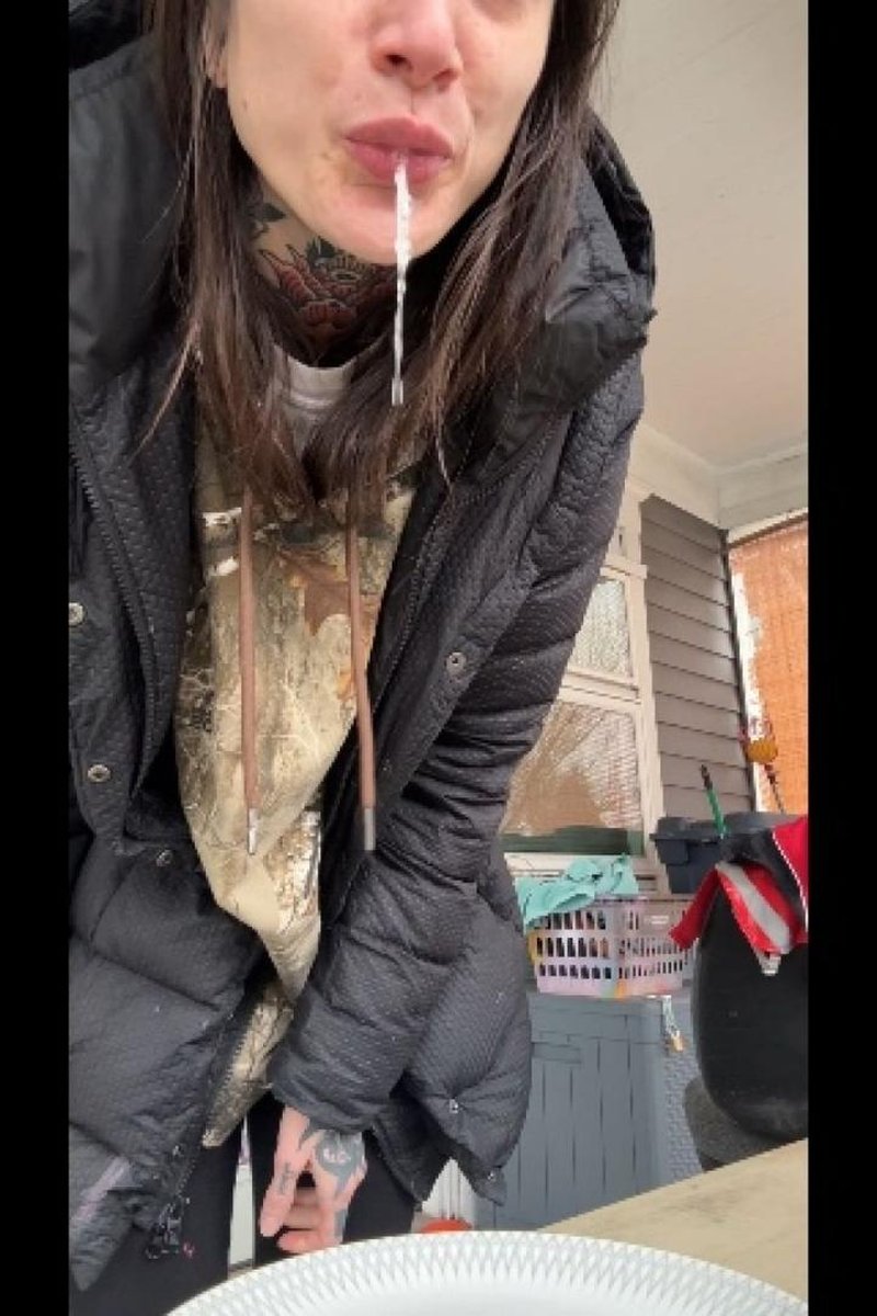 Phlegm Custom - Screenshot 1 of 4 - Coughing Fetish