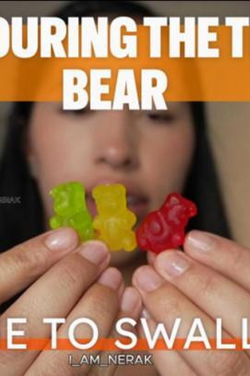 Devouring The Tiny Bear - Screenshot 1 of 4 - Gummies
