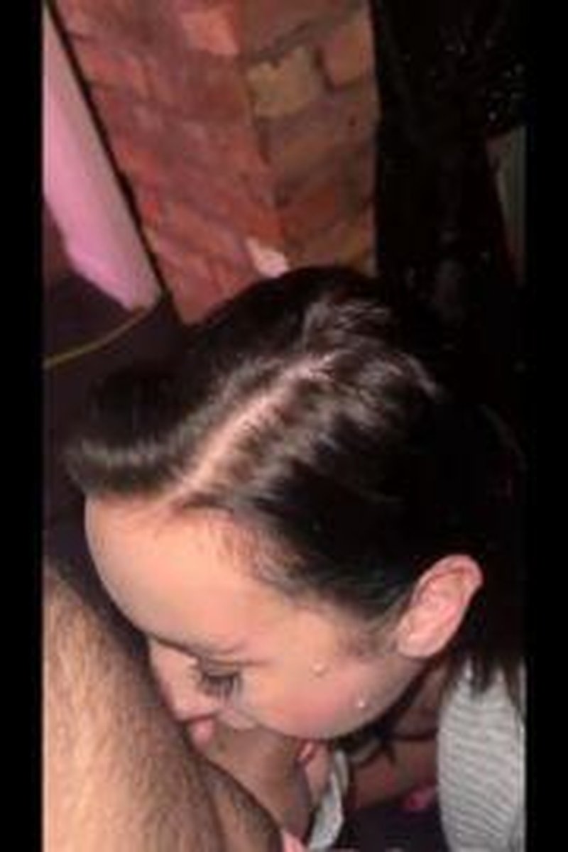 The "Cd" - Screenshot 1 of 4 - Blowjob