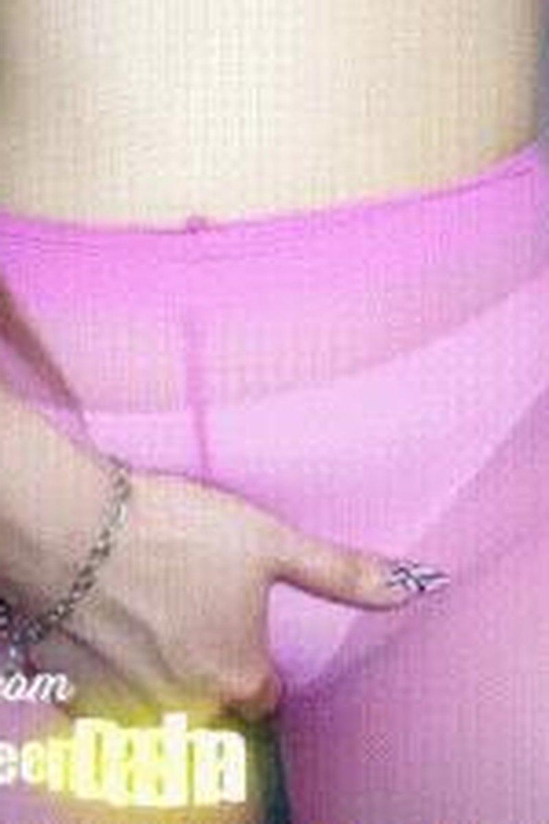 Rubbing Clit Through Panties & Pantyhose - Screenshot 1 of 4 - Handjob