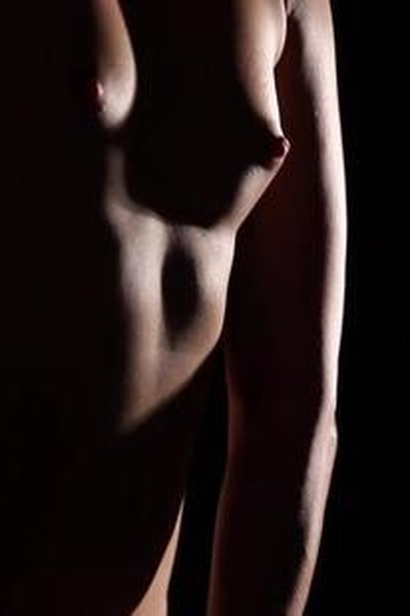 Light and Shadows - Screenshot 1 of 4 - Monica Sweet