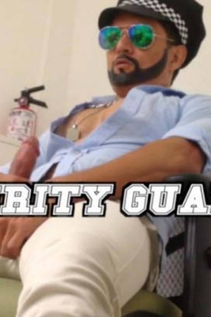 Security Guard - Screenshot 1 of 4 - Cosplay