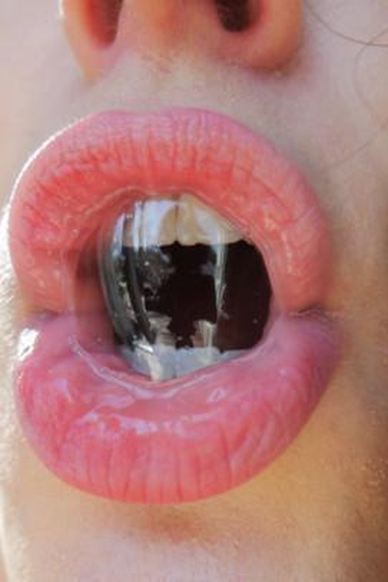 Lips Fetish - Screenshot 1 of 4 - Mouth Fetish
