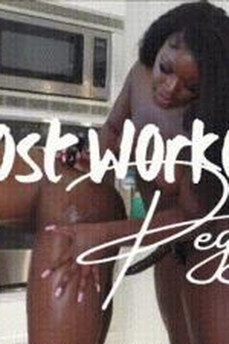 Post Workout Pegging - Screenshot 1 of 4 - Anal