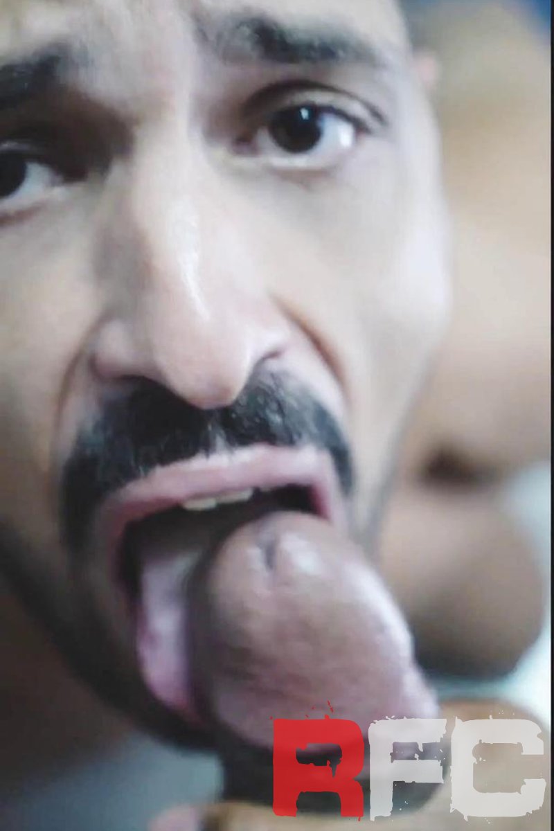 Hot Dick - Screenshot 1 of 4 - Latino Man