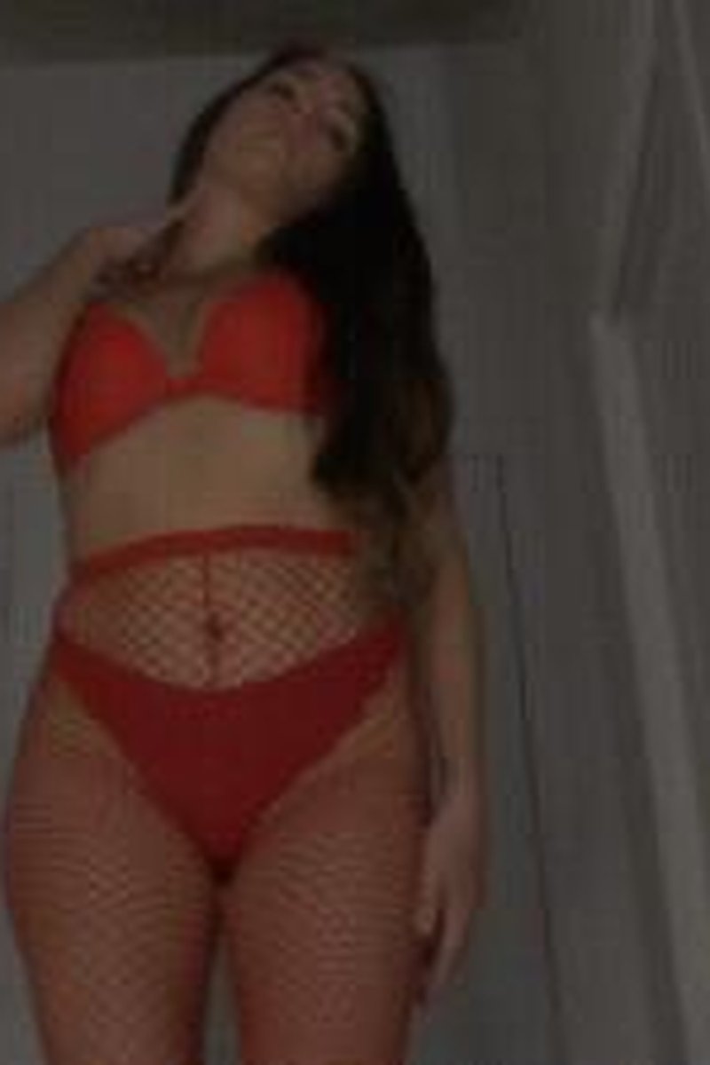 Sexless Reject - Screenshot 1 of 4 - Femdom