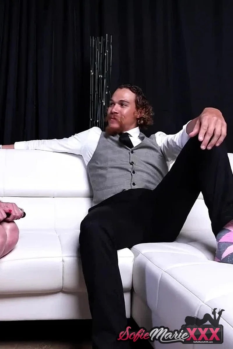 Reverse Casting Couch F. Rex Ryder - Screenshot 1 of 4 - Amateur