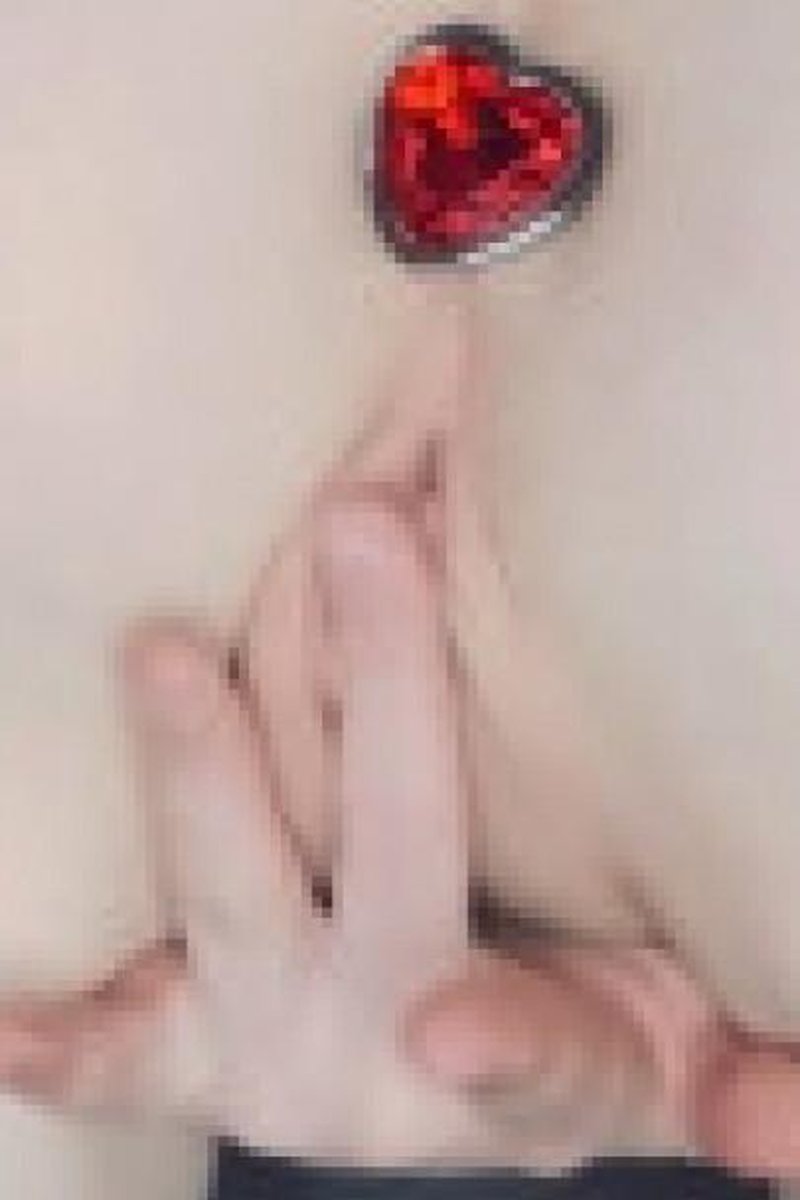 Buttplug Insertion And Vibrator Orgasm - Screenshot 1 of 4 - Anal