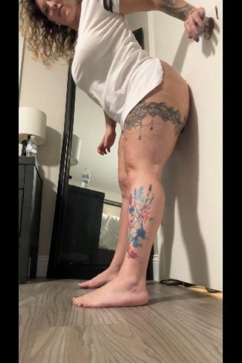 Wall Dildo - Screenshot 1 of 4 - Anal