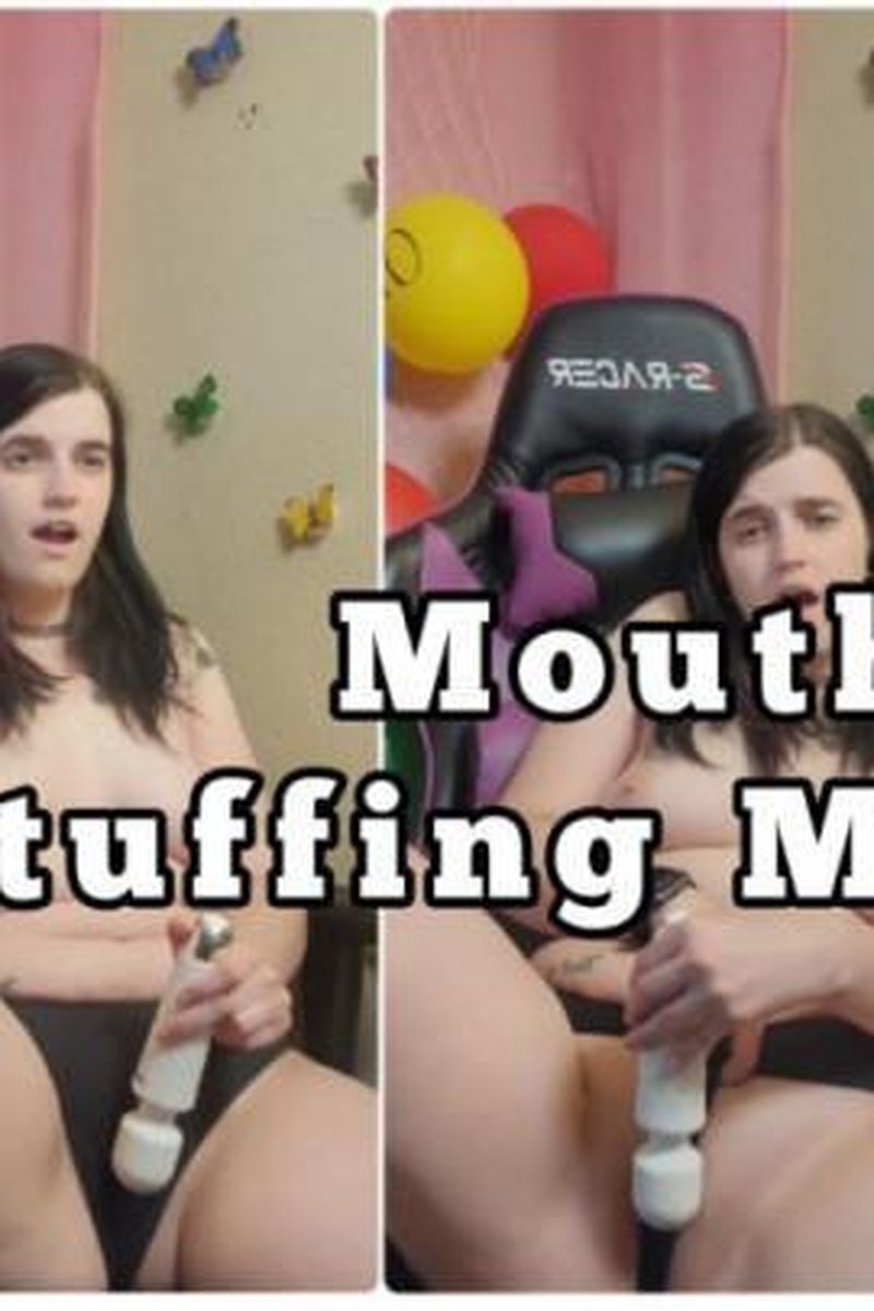 Mouth Panty Stuffing Masturbation - Screenshot 1 of 4 - Live Show