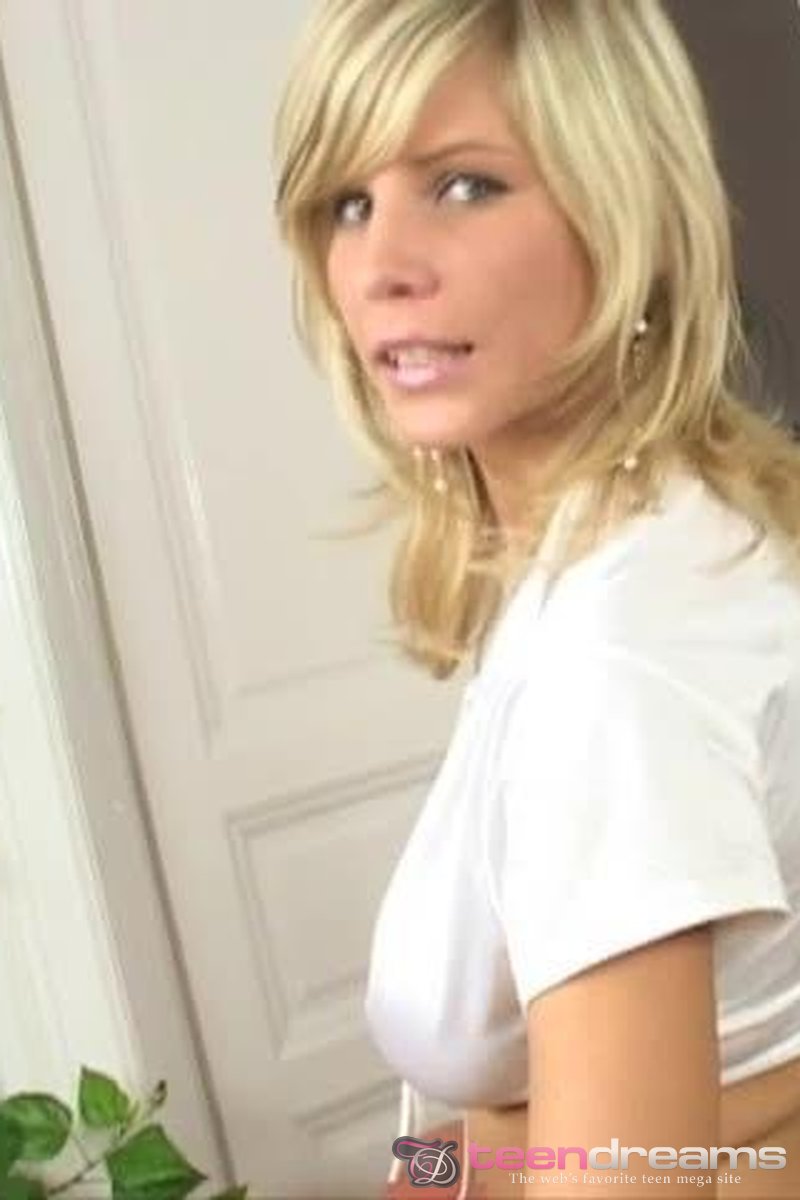 Nikki - Screenshot 1 of 4 - Teen (18-22)