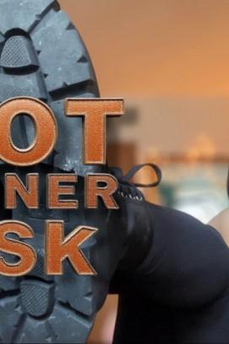 Boot Cleaner Task - Screenshot 1 of 4 - Boots