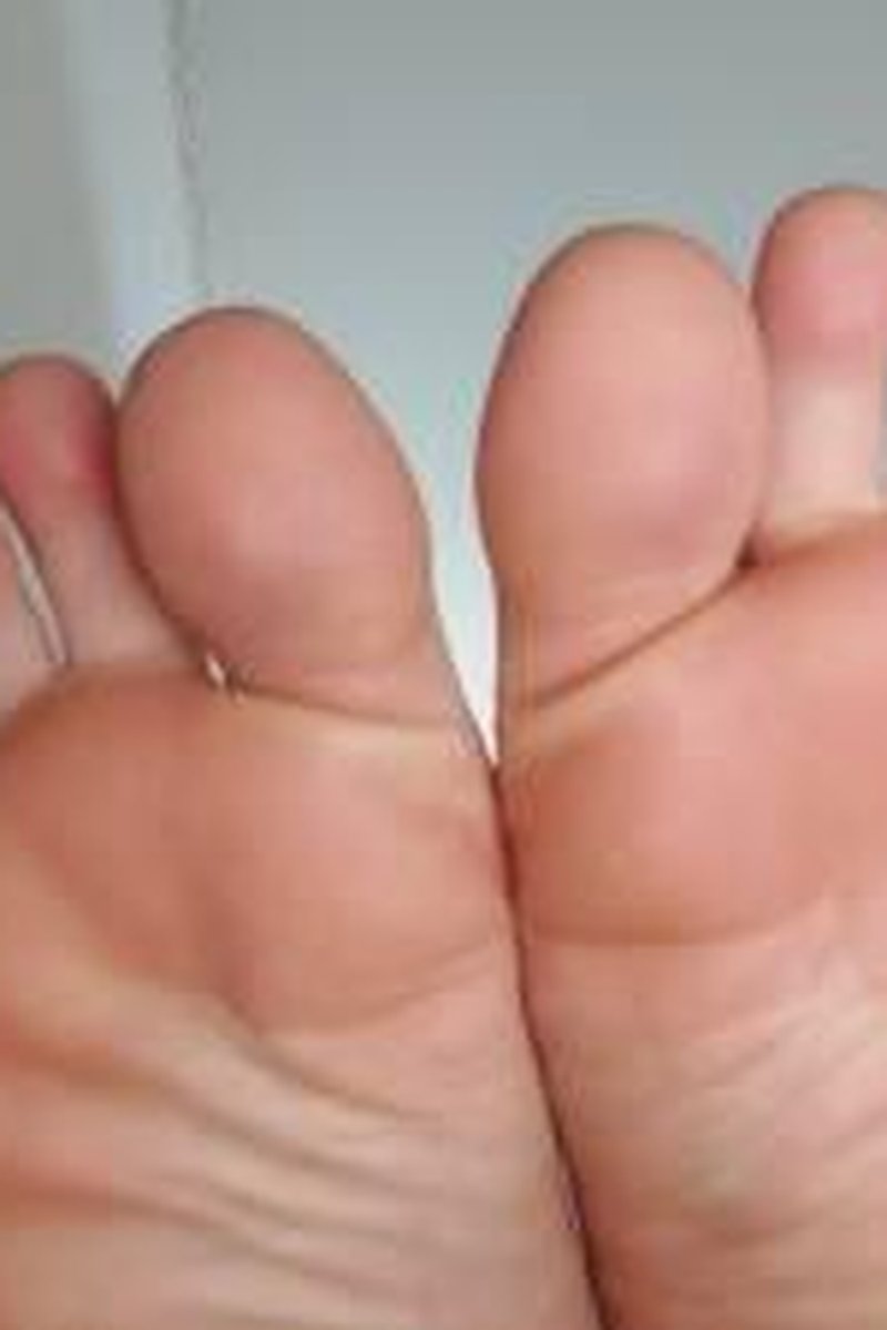 Toes - Screenshot 1 of 4 - Foot Fetish