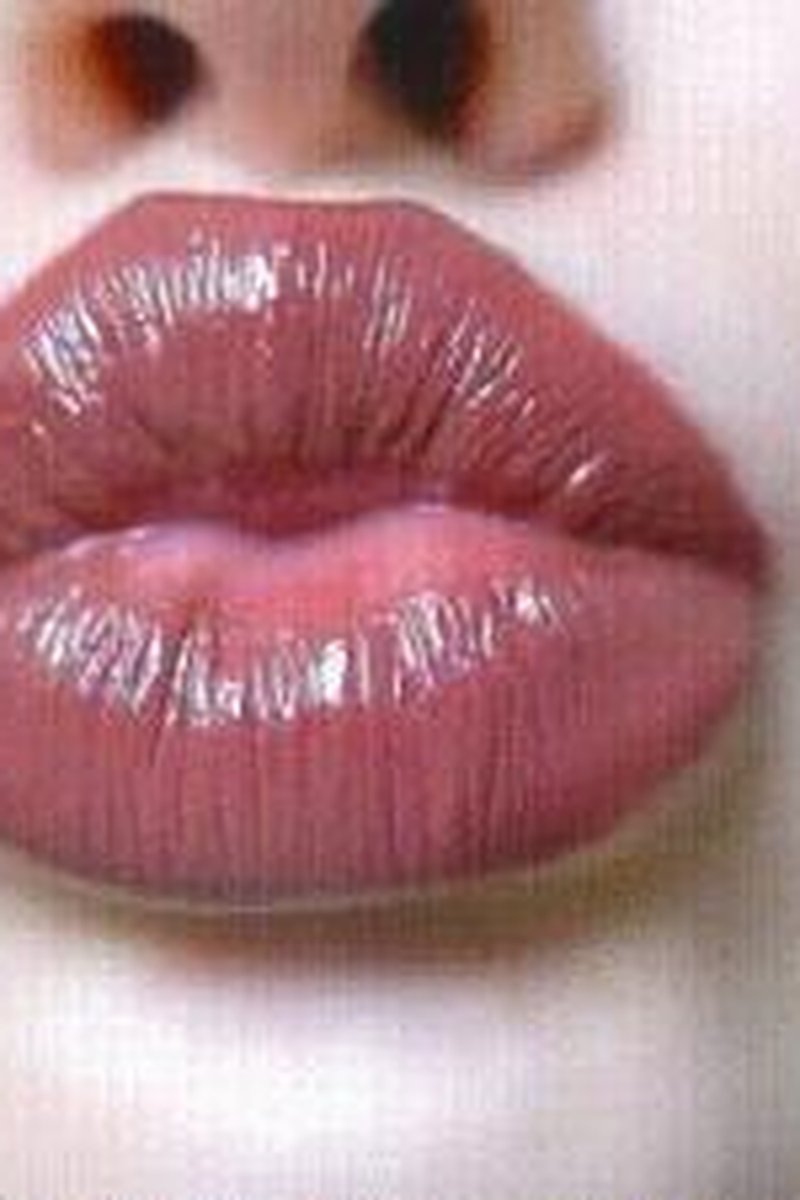 Choco Lips Mark 2 - Screenshot 1 of 4 - Beautiful