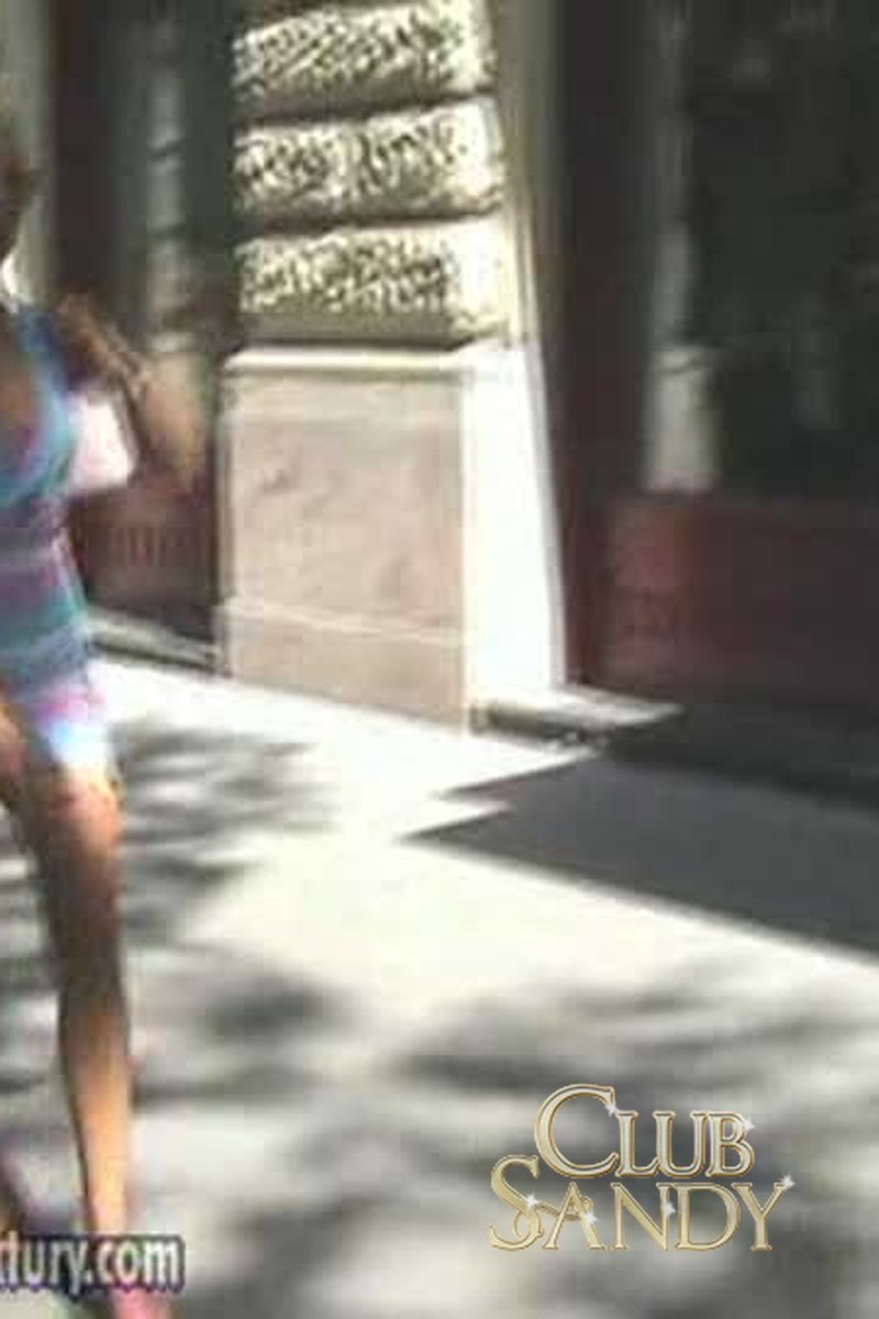 An Average Day - Screenshot 1 of 4 - Babes