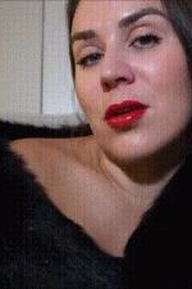 Mindlessly Devoted Servant - Screenshot 1 of 4 - Bodybuilder