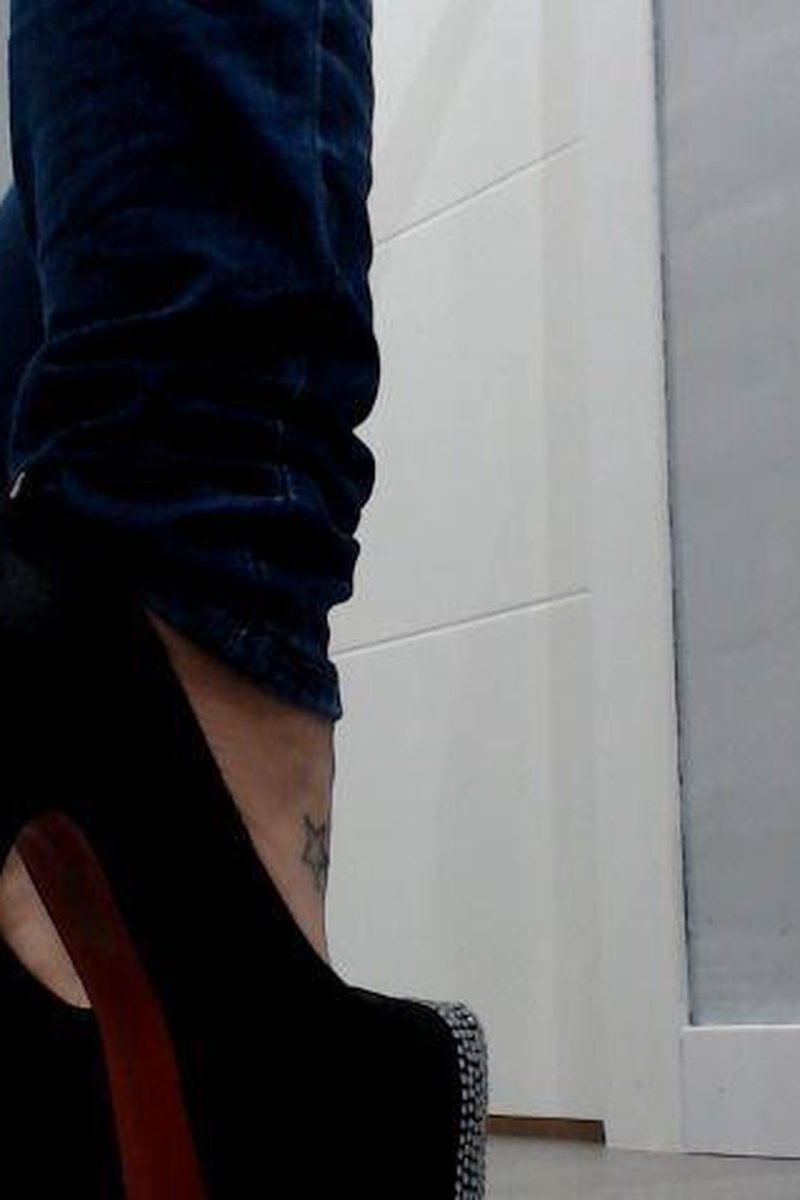 TP-manyvidsspanishfindomsonia-you-prefer-my-soles-spanish-audio-joi