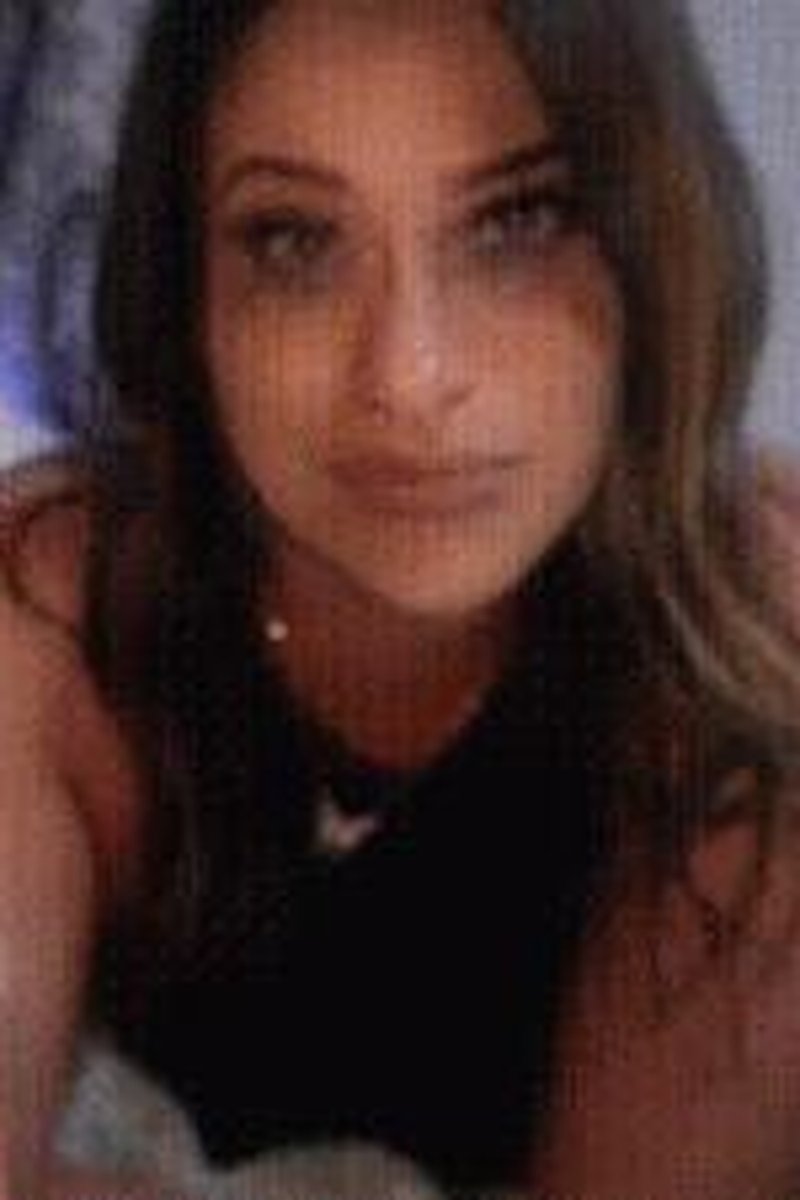 Handjob From Hell - Screenshot 1 of 4 - Bitch