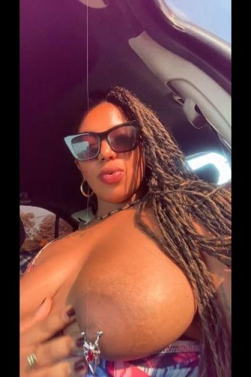 Fetiche Publico - Screenshot 1 of 4 - Amateur