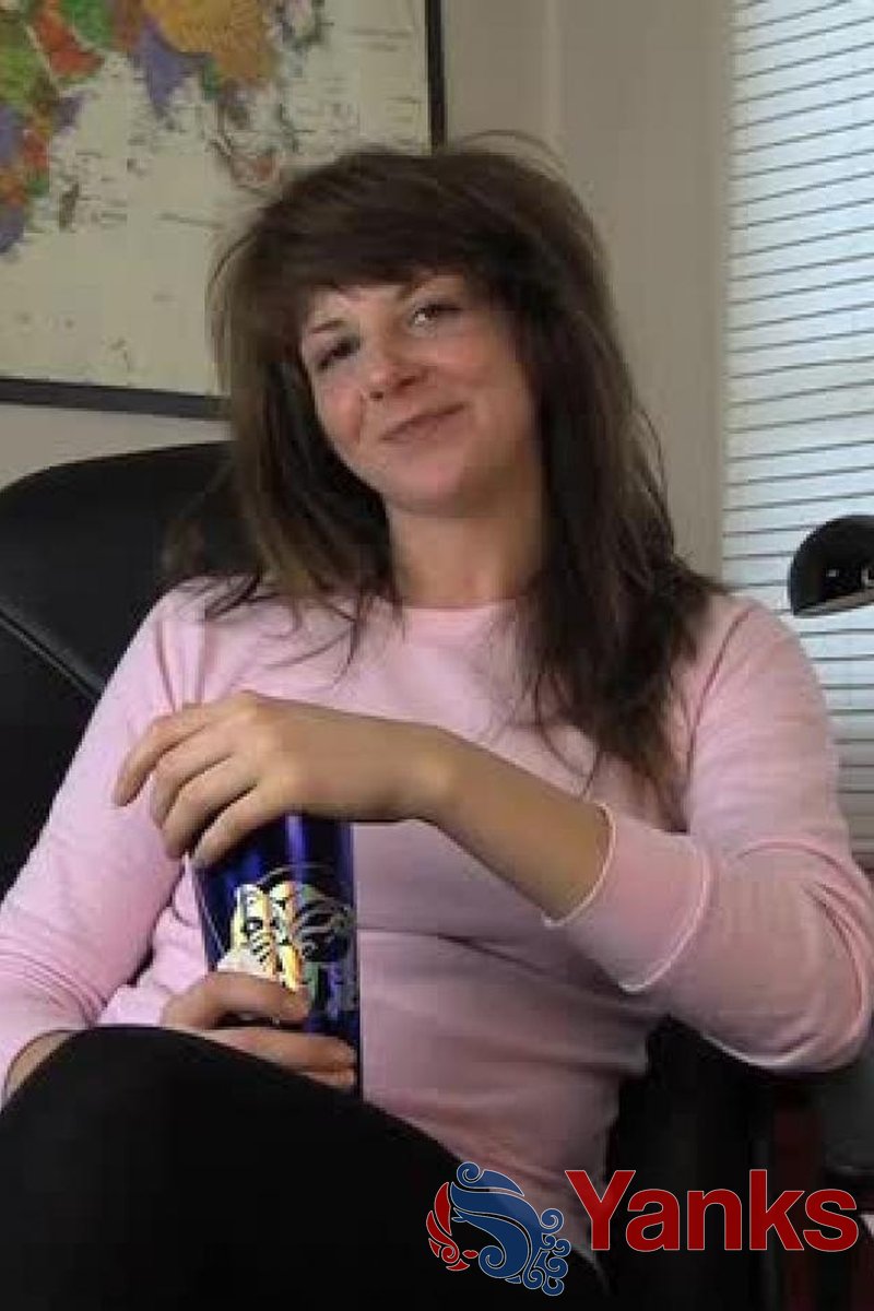 Maggie's Interview - Screenshot 1 of 4 - Trimmed Dick