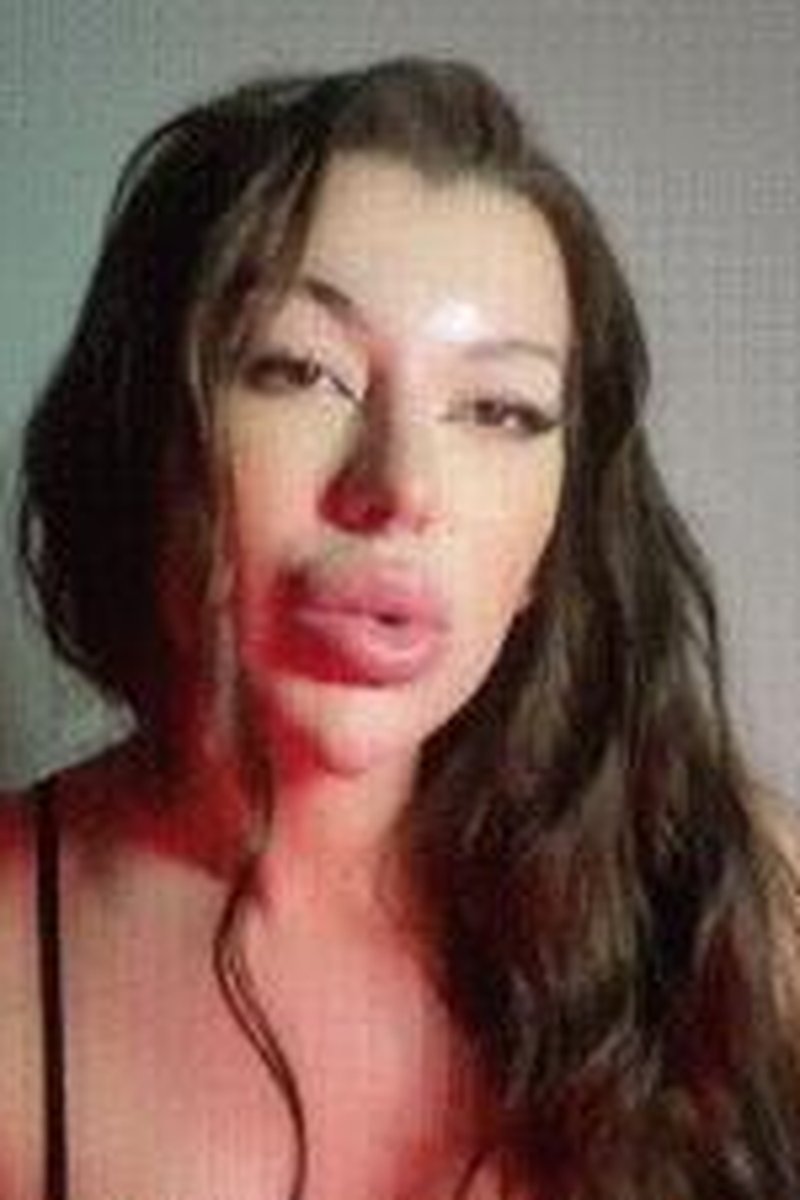 Loser Quicky - Screenshot 1 of 4 - Big Tits